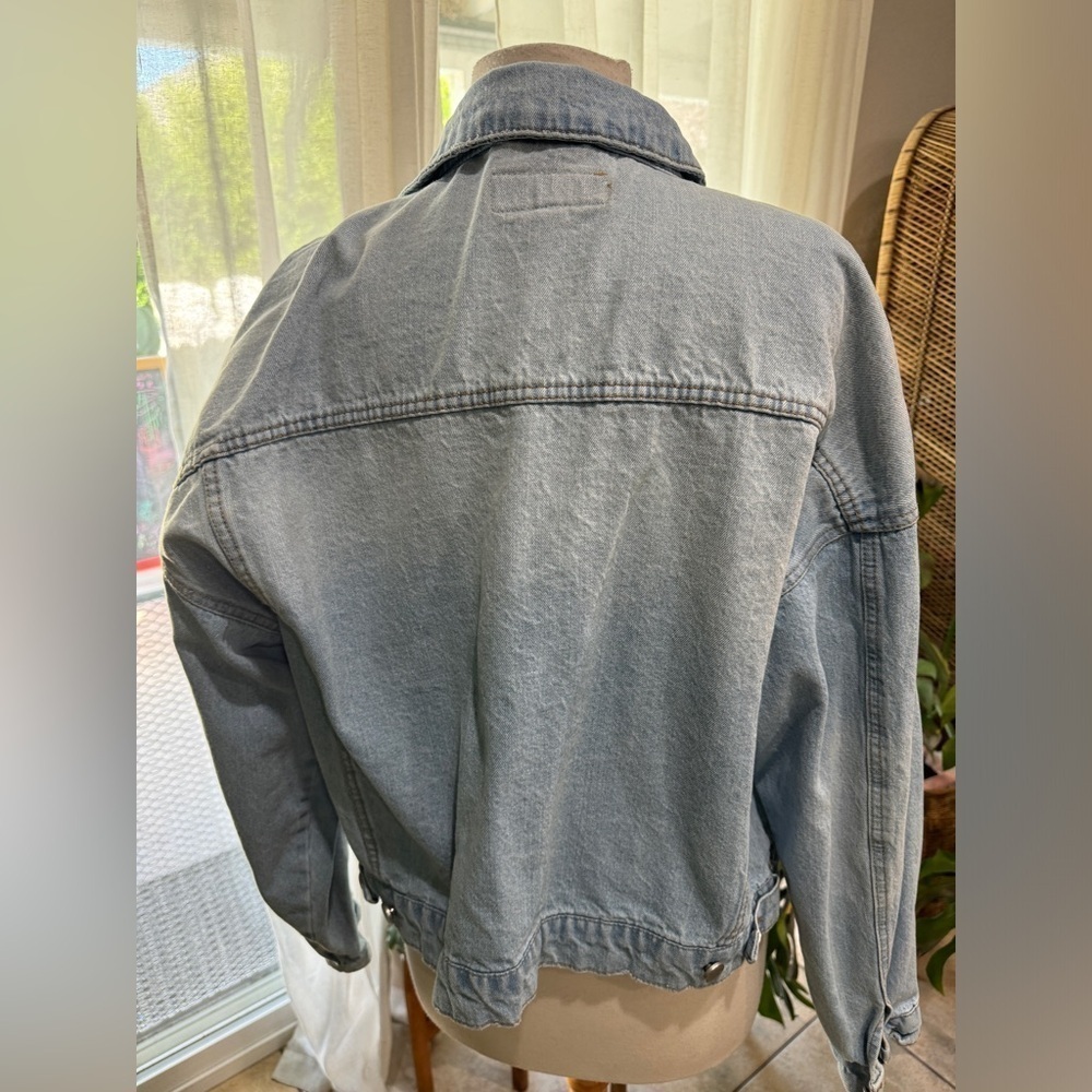 Denim‎ jacket - Picture 4 of 4